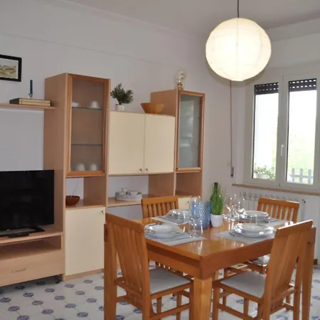 Appartement Free Parking & Beach At 5 Min - For Families *